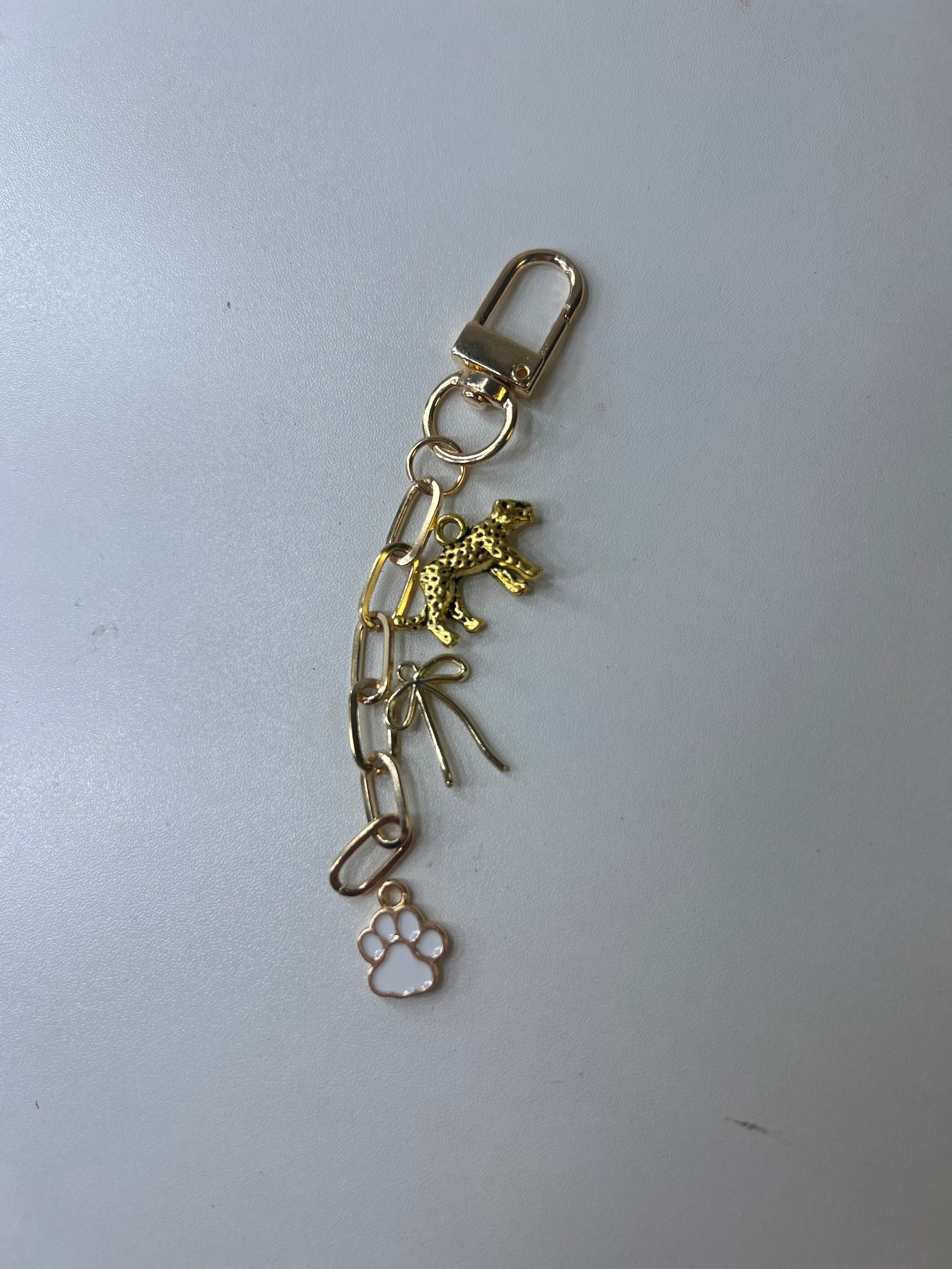 Shoreline & Co Leopard Keychain